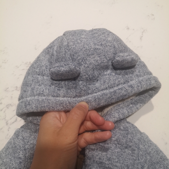 💛Carter's  one piece baby fleece - Picture 2 of 5